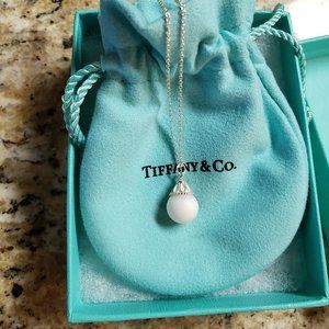 Tiffany Pearl Necklace